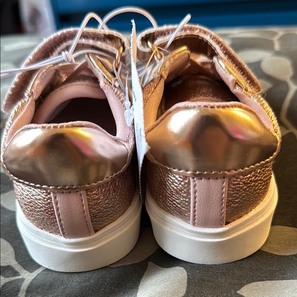 NWT Michael Kors Baby Rose Gold Metallic Sneakers -new with tags - Picture 6 of 7